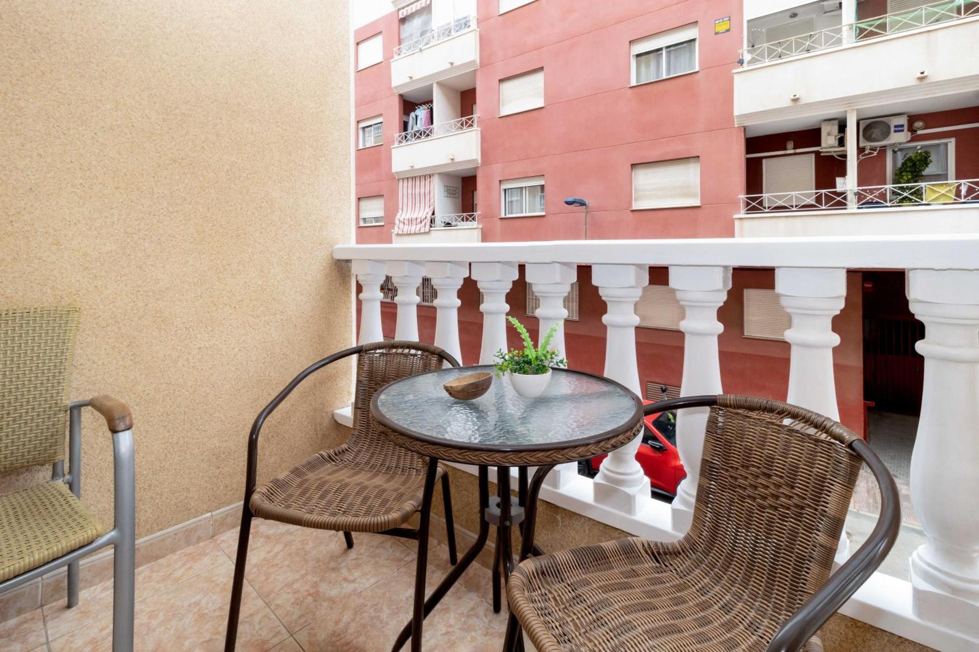 Jose Hurtado Apartamento Torrevieja Exterior foto