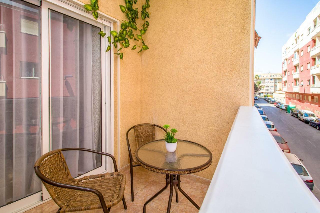 Jose Hurtado Apartamento Torrevieja Exterior foto